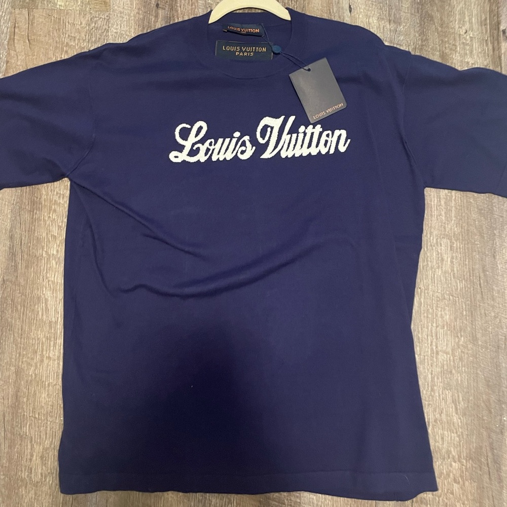 Brand New Louis Vuitton Shirt - Size L